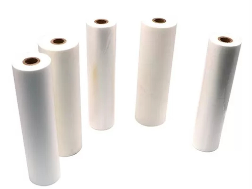 Latest company news about Améliorez vos impressions avec des rouleaux de film de laminage brillant à haute transparence