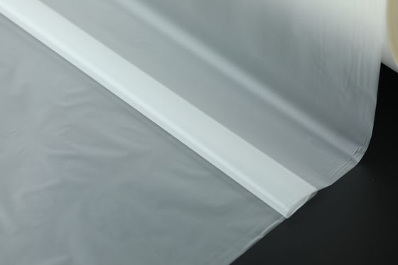 Un bon prix. 915 mm BOPP Films à rouleaux de laminage à chaud Matte brillant Pour l'emballage des boîtes à vin en ligne