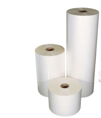 Un bon prix. PET avec colle EVA film de protection thermique d'emballage 300m pour les couvertures de manuels en ligne