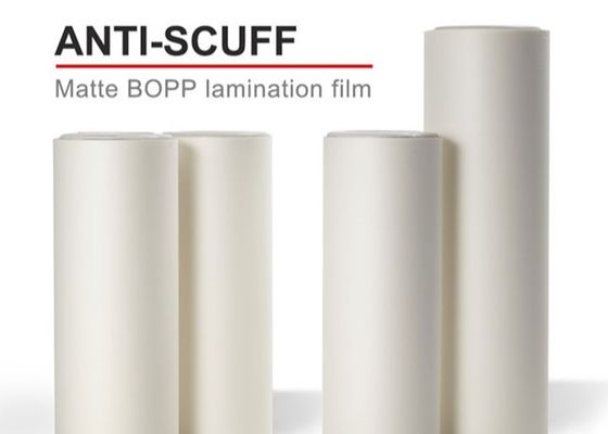 Un bon prix. Film résistant aux rayures pour les emballages 3C de luxe avec d'excellentes capacités de post-impression en ligne