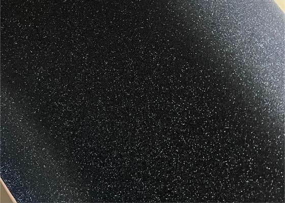 Un bon prix. Film d'emballage décoratif avec une finition laminée brillante noire dont la largeur est inférieure à 1300 mm. en ligne