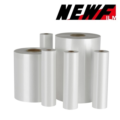 Good price Emballage cadeau Film laminant BOPP Traitement de surface brillant et mate Largeur 200-1900 mm en ligne