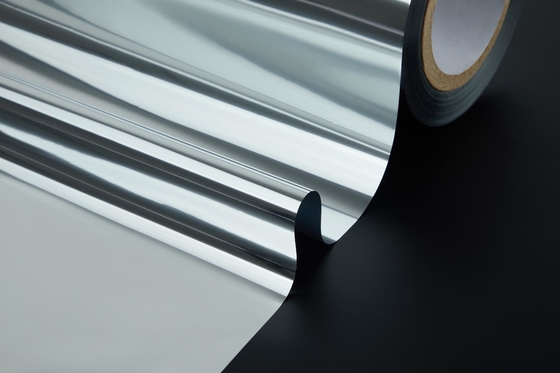 Good price Rôles de films de polyester métallisés en argent ultra-minces de 25 microns résistant à la chaleur pour l'impression en plastique de qualité supérieure (3000 mètres) en ligne