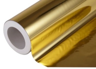 Good price Rôles de film de polyester métallisé en aluminium/or à double revêtement réfléchissant 25 microns 2000m pour une efficacité d'impression de film étirable en ligne