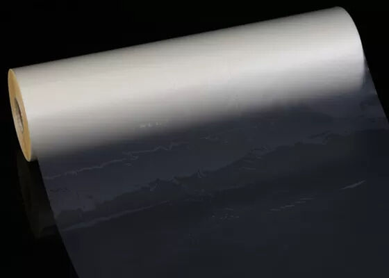 Un bon prix. Rouleaux de film de laminage thermique avec couche de colle EVA, largeur de 330 mm à 1650 mm, résistance à la température de -40°C à 120°C en ligne